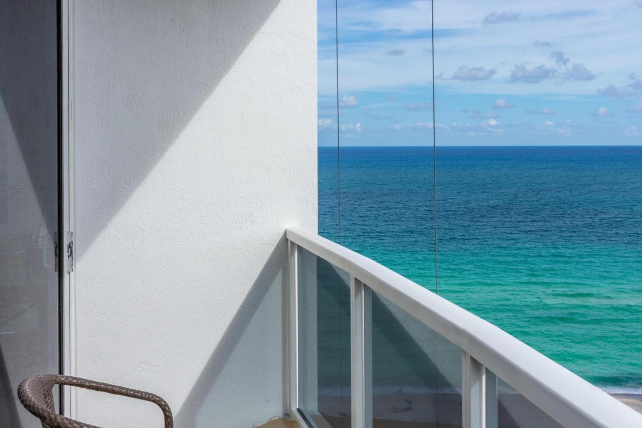 Hotel International Beach Tump Resort Ocean View 1100 Sf 1 Bed 1Bth Privately Owned Sunny Isles Маямі-Біч Екстер'єр фото