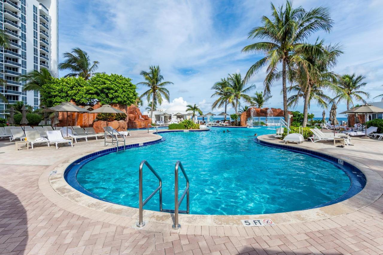 Hotel International Beach Tump Resort Ocean View 1100 Sf 1 Bed 1Bth Privately Owned Sunny Isles Маямі-Біч Екстер'єр фото